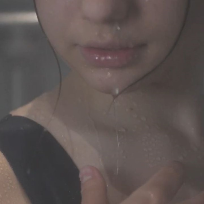 Pulvérisation générale en cure dermatologie.jpg